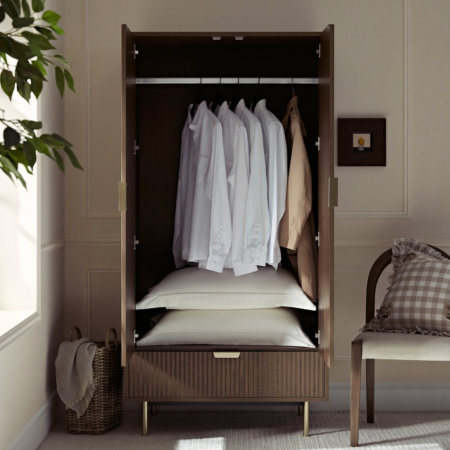 Richmond Ridged Double Wardrobe with Drawer, Dark Ash