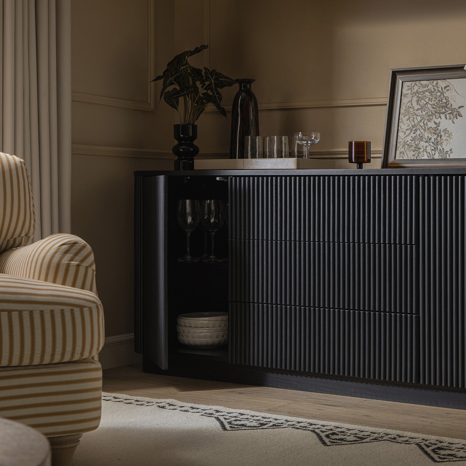 Maru Large 2-Door Sideboard with Drawers, Black