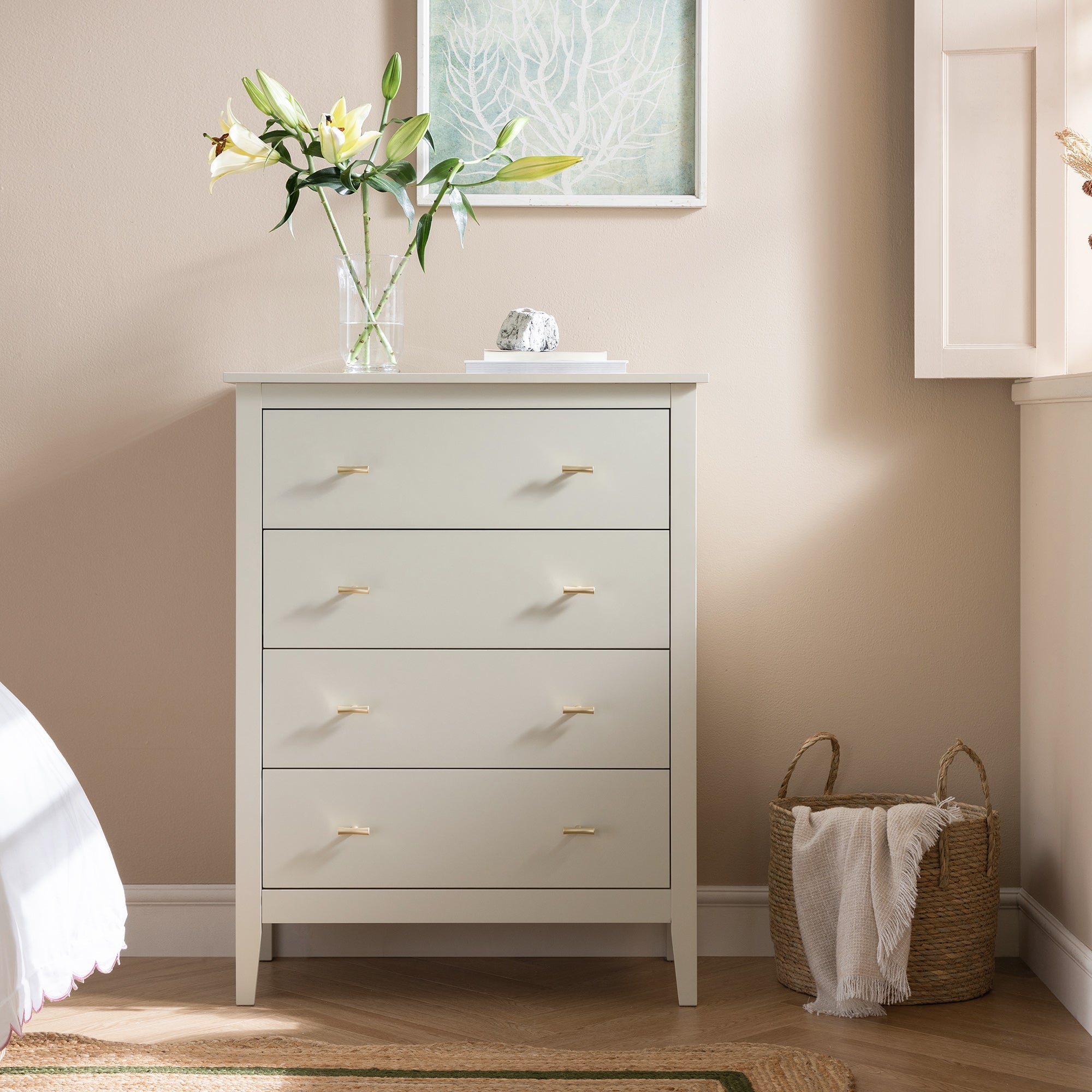 Oakham Chest of 4 Drawers, Shaded White