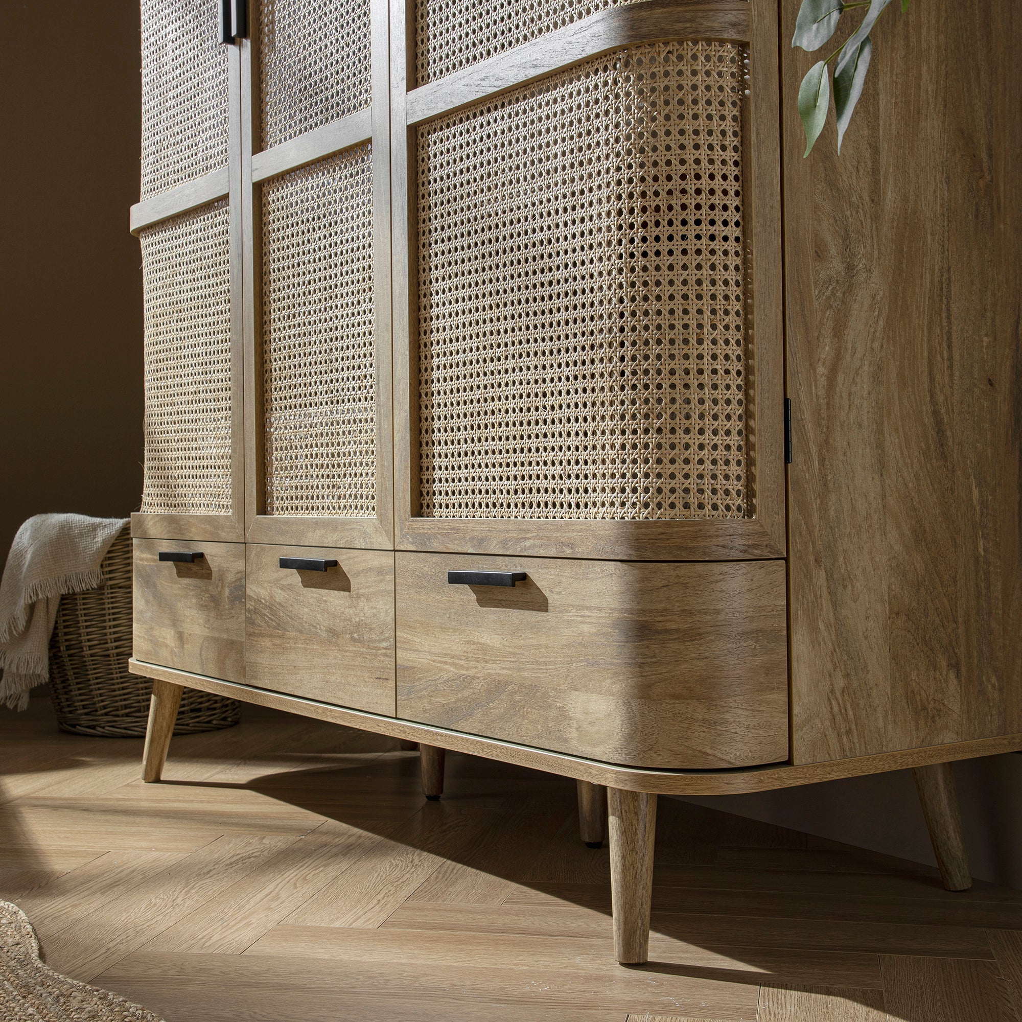 Izzy Curved Rattan Triple Wardrobe, Natural