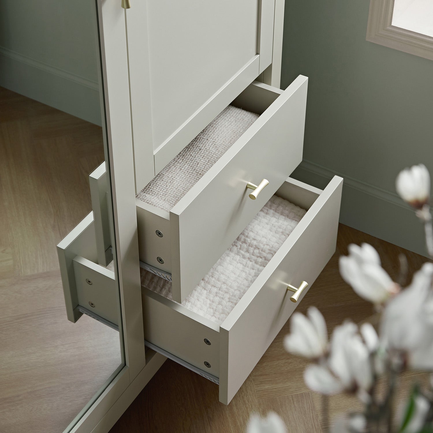 Oakham Mirrored Double Wardrobe, Shaded White