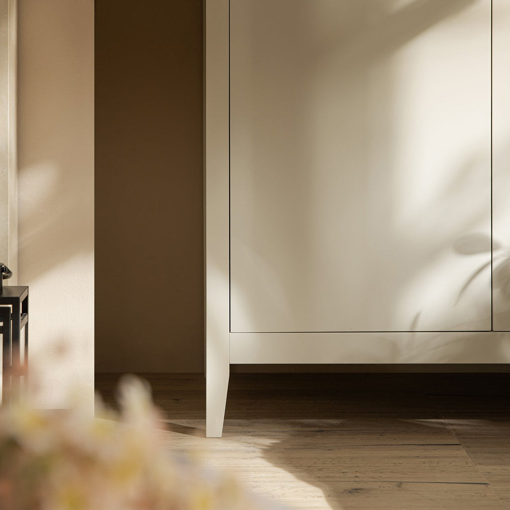 Oakham Triple Wardrobe, Shaded White