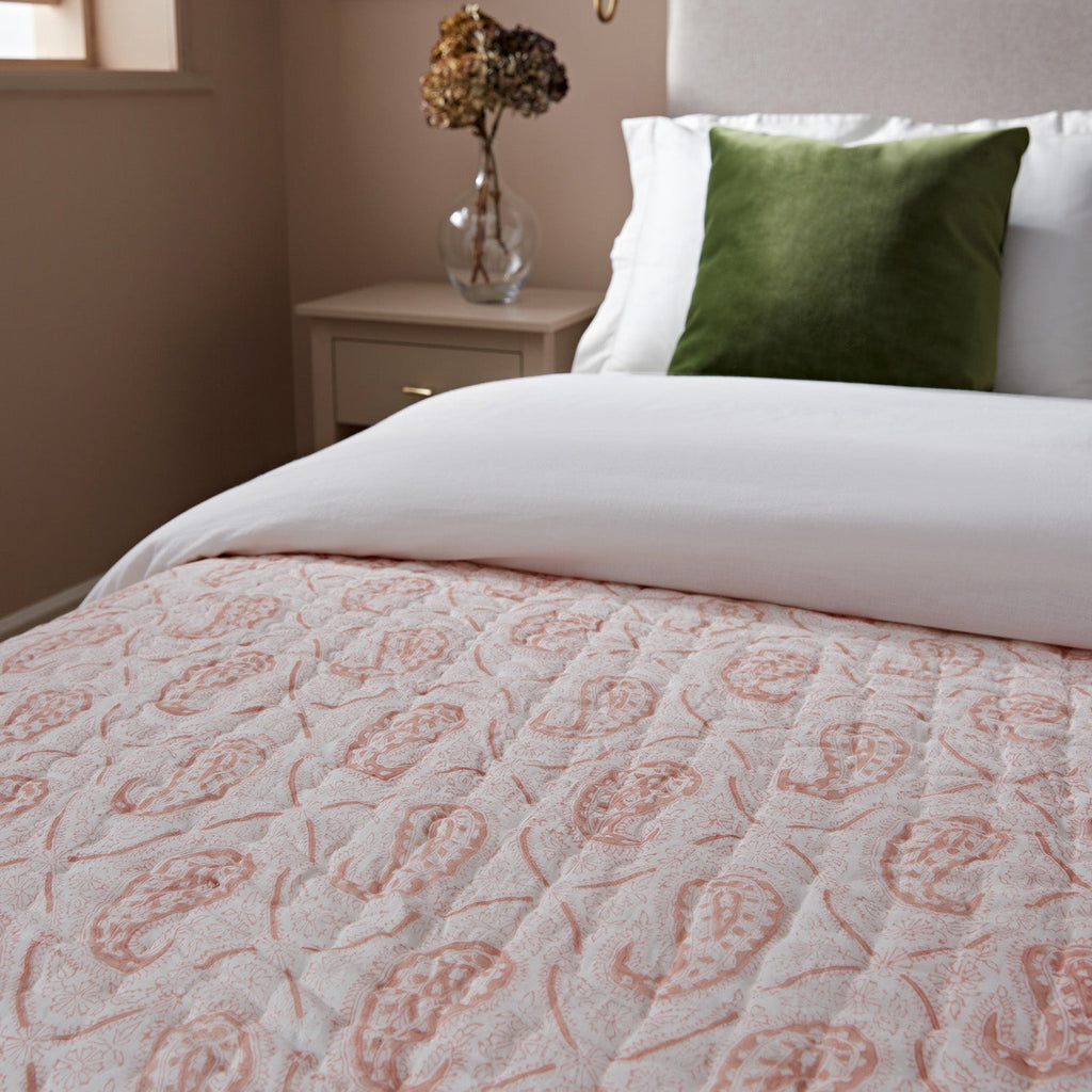 Juliette Peachy Pink Paisley Reversible Quilted Cotton Bedspread