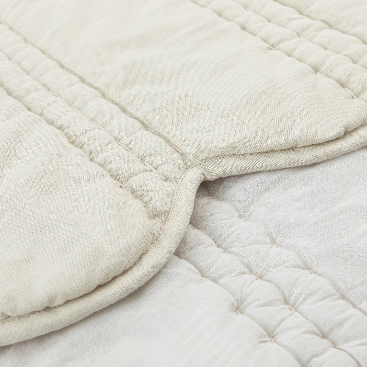 Matilda Cream Scallop Quilted Linen Blend Bedspread