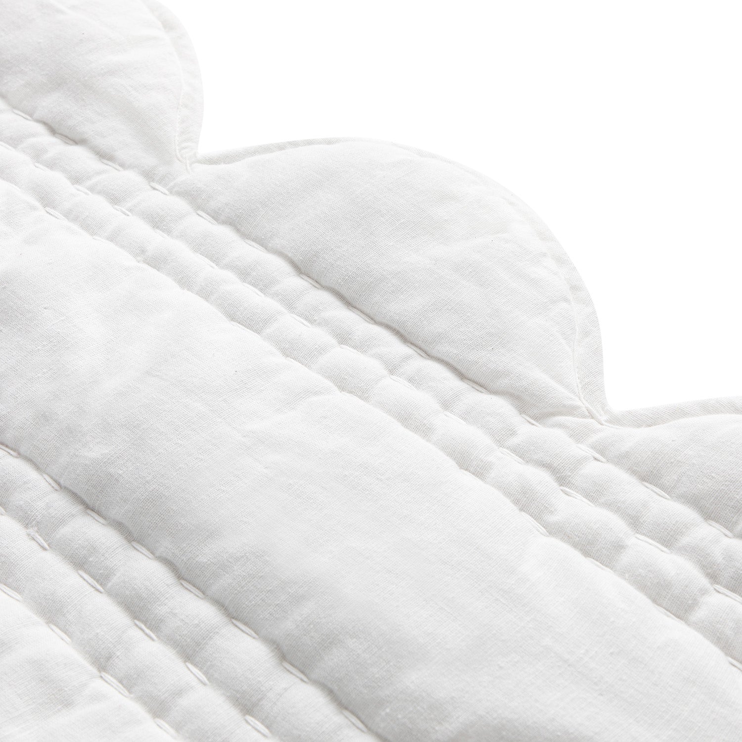 Matilda White Scallop Quilted Linen Blend Bedspread