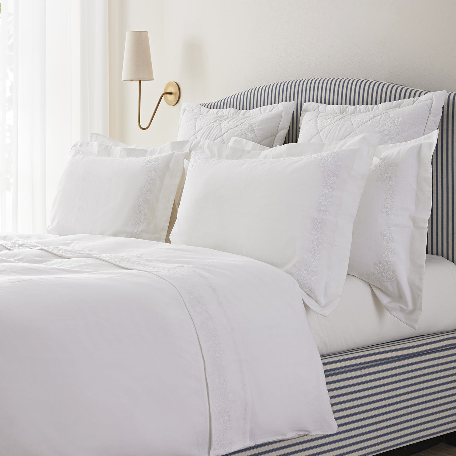 Esmeralda White Floral Embroidered Linen Blend Duvet Set