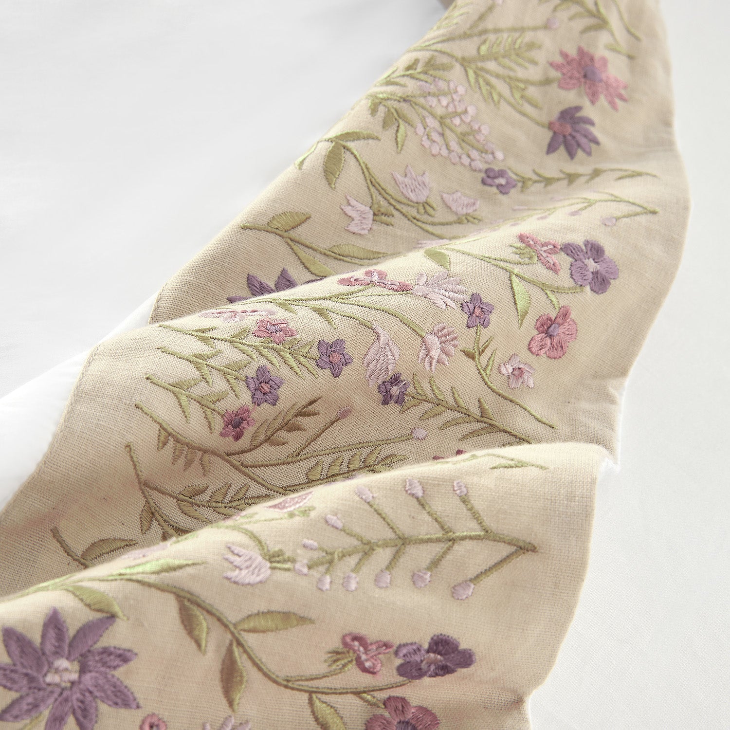 Evelyn Wildflower Embroidered 300 Thread Count Cotton Percale Duvet Set