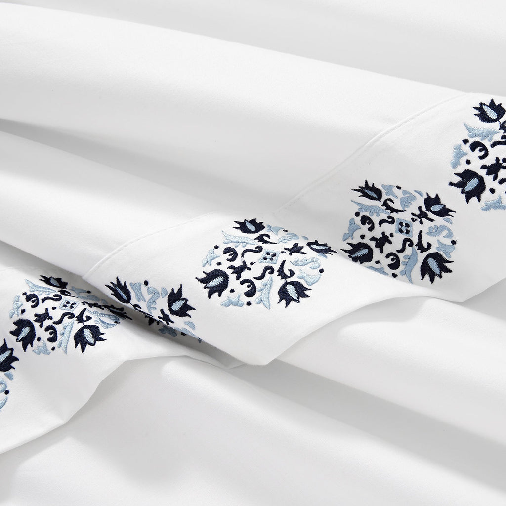 Kingsbury Navy & Powder Blue Heritage Embroidered 600 Thread Count Cotton Sateen Duvet Set