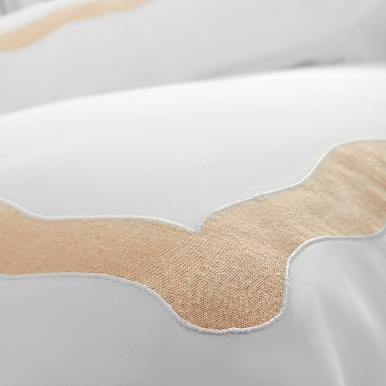 Lucinda Peach Melba Wave 300 Thread Count Cotton Percale Duvet Set