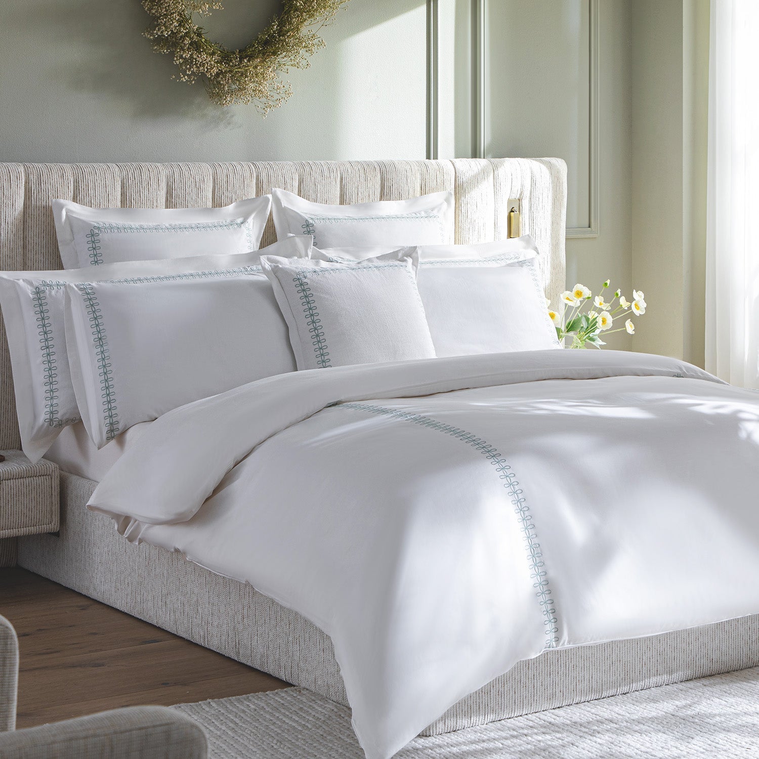 Milano Sea Spray Green Knot Embroidered 600 Thread Count Cotton Sateen Duvet Set